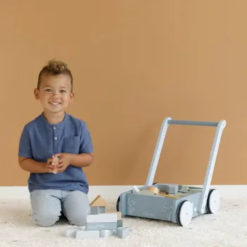 LITTLE DUTCH. Καρότσι-περπατήστρα με ξύλινα τουβλάκια (γαλάζιο).