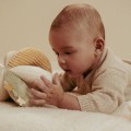 LITTLE DUTCH. Υφασμάτινη μπάλα με χειρολαβές Newborn Naturals GRS