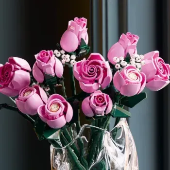 LEGO Botanicals Bouquet of Pink Roses (10374)