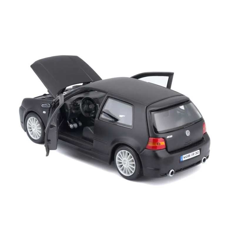 Maisto Volkswagen Golf R32 - 1:24